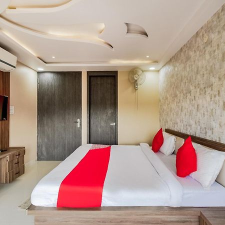 Super Hotel O The Moody Moon Hotel Dzsaipur Kültér fotó